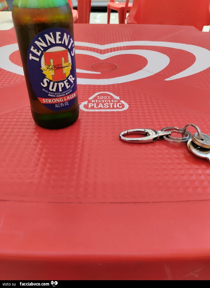 Tennent's sul tavolo del bar