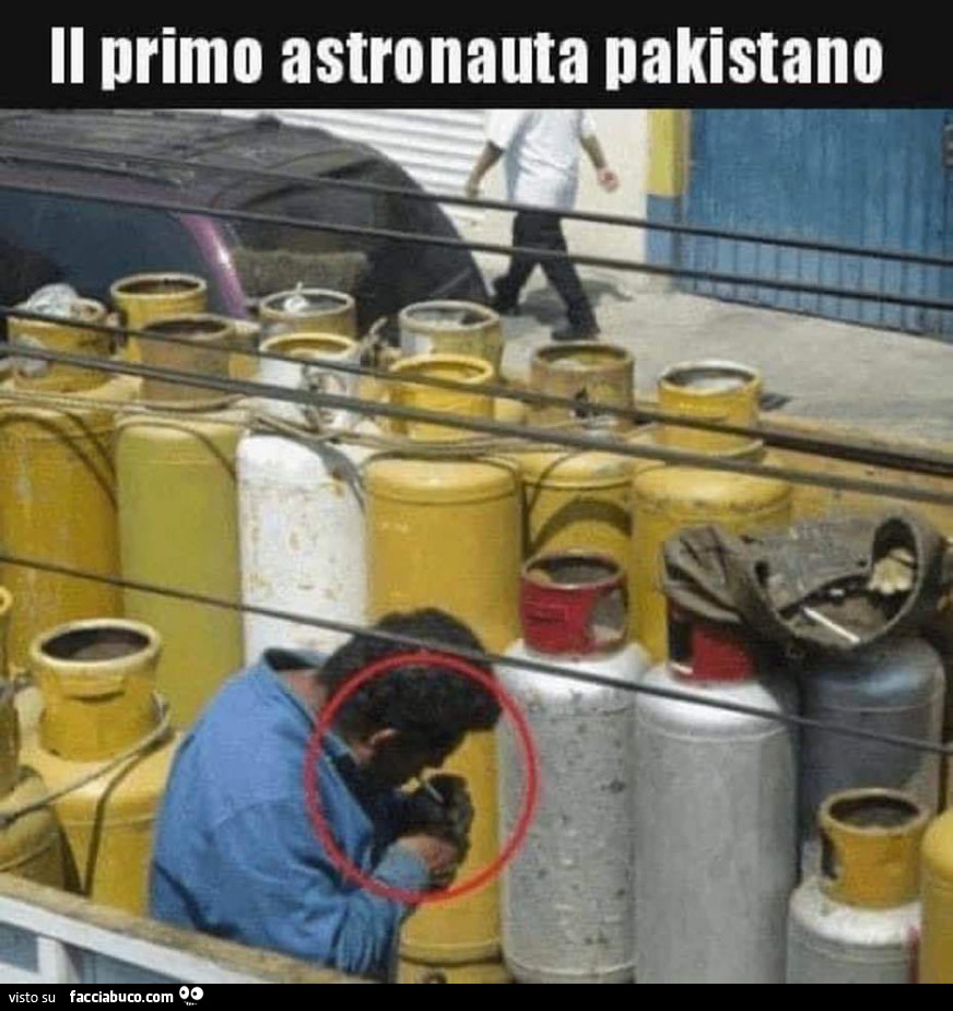 Il primo astronauta pakistano