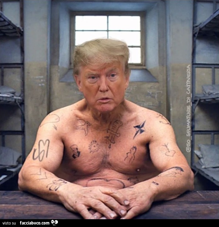 La storica foto di Trump nel carcere di Atlanta